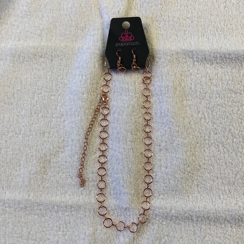 Necklace and earrings (copper)